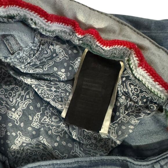 Interview Jeans Rebel Blues: Chicago Distressed Super Skinny 32 Waist Jeans - Picture 3 of 8